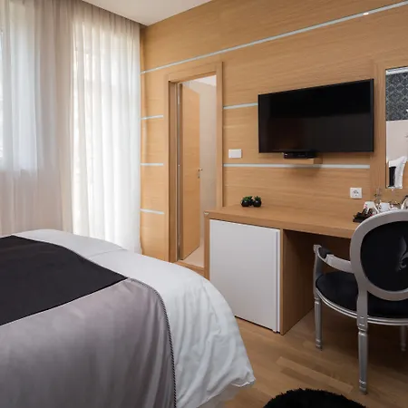 Vip Rooms-3