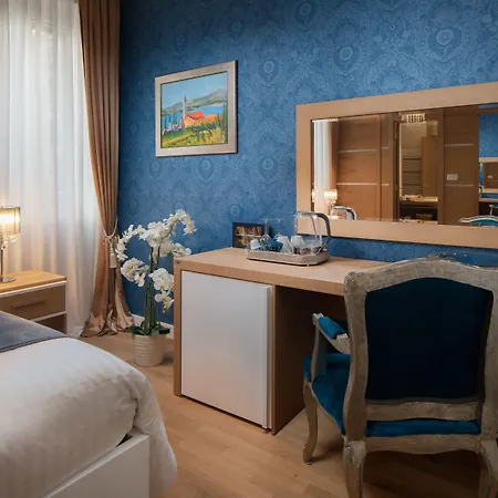 Vip Rooms-3